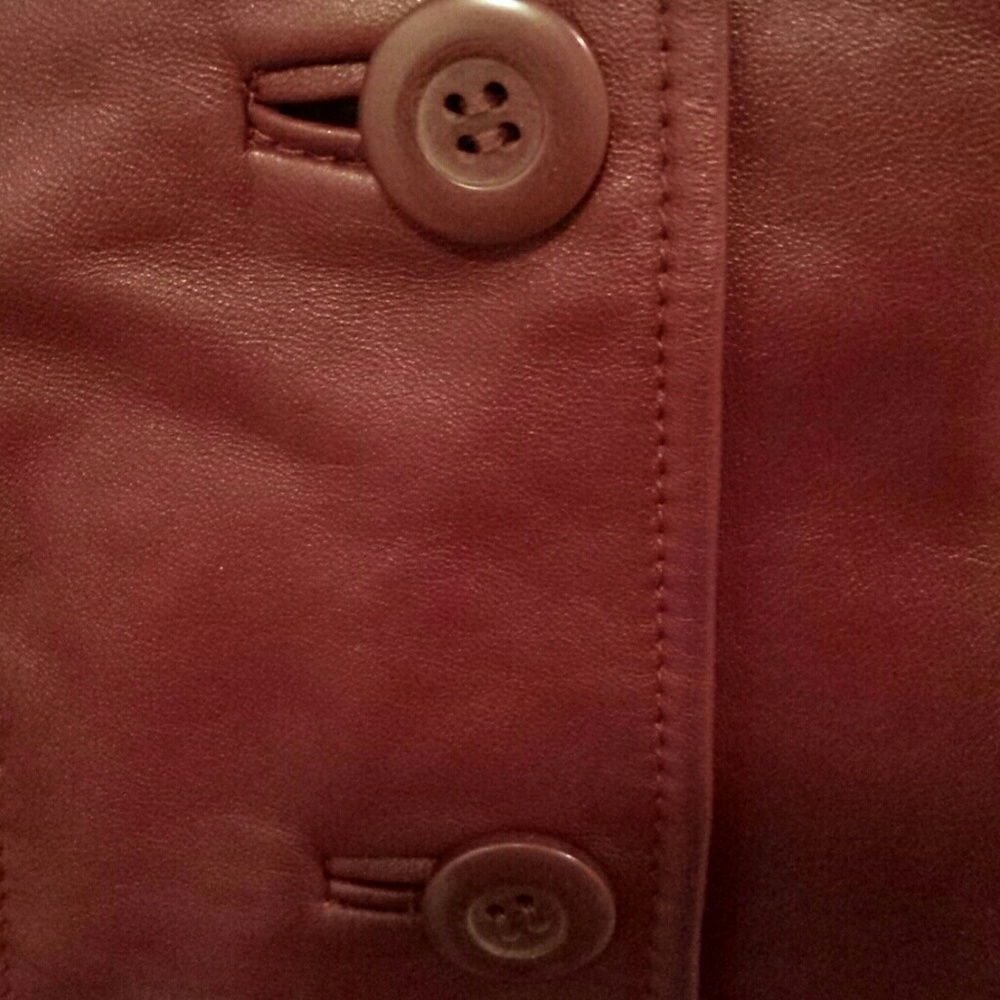 Real leather Burgundy Jacket - Picture 3 of 8